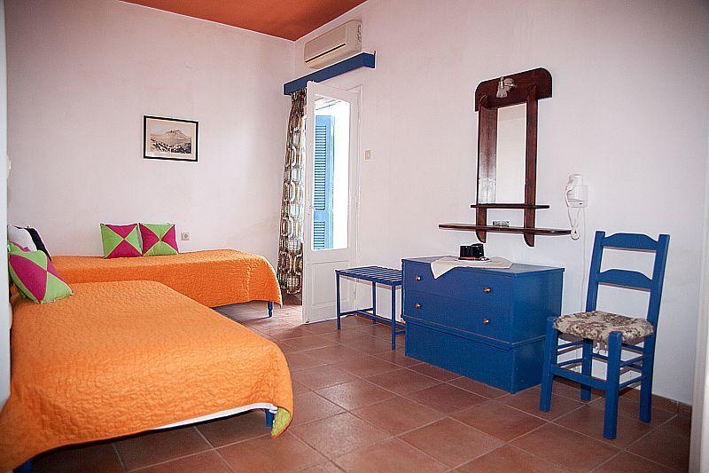 Themis Hotel Myrties Rum bild